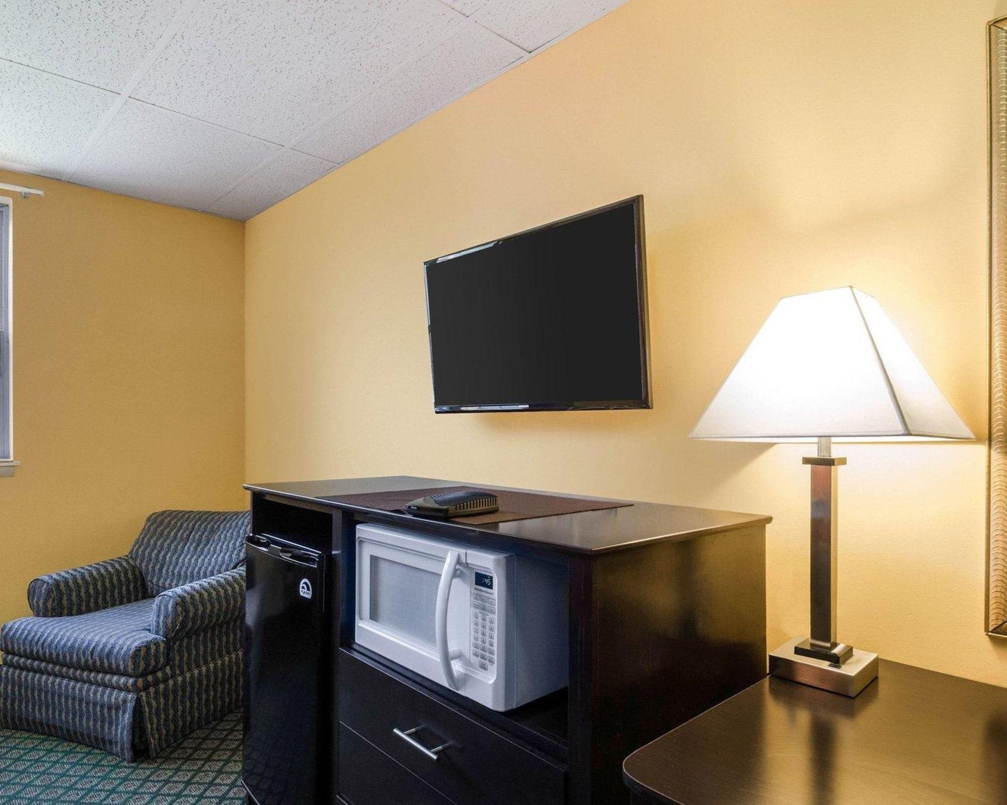 Econolodge Framingham-Boston Eksteriør billede