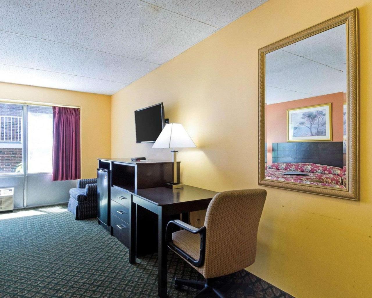 Econolodge Framingham-Boston Eksteriør billede