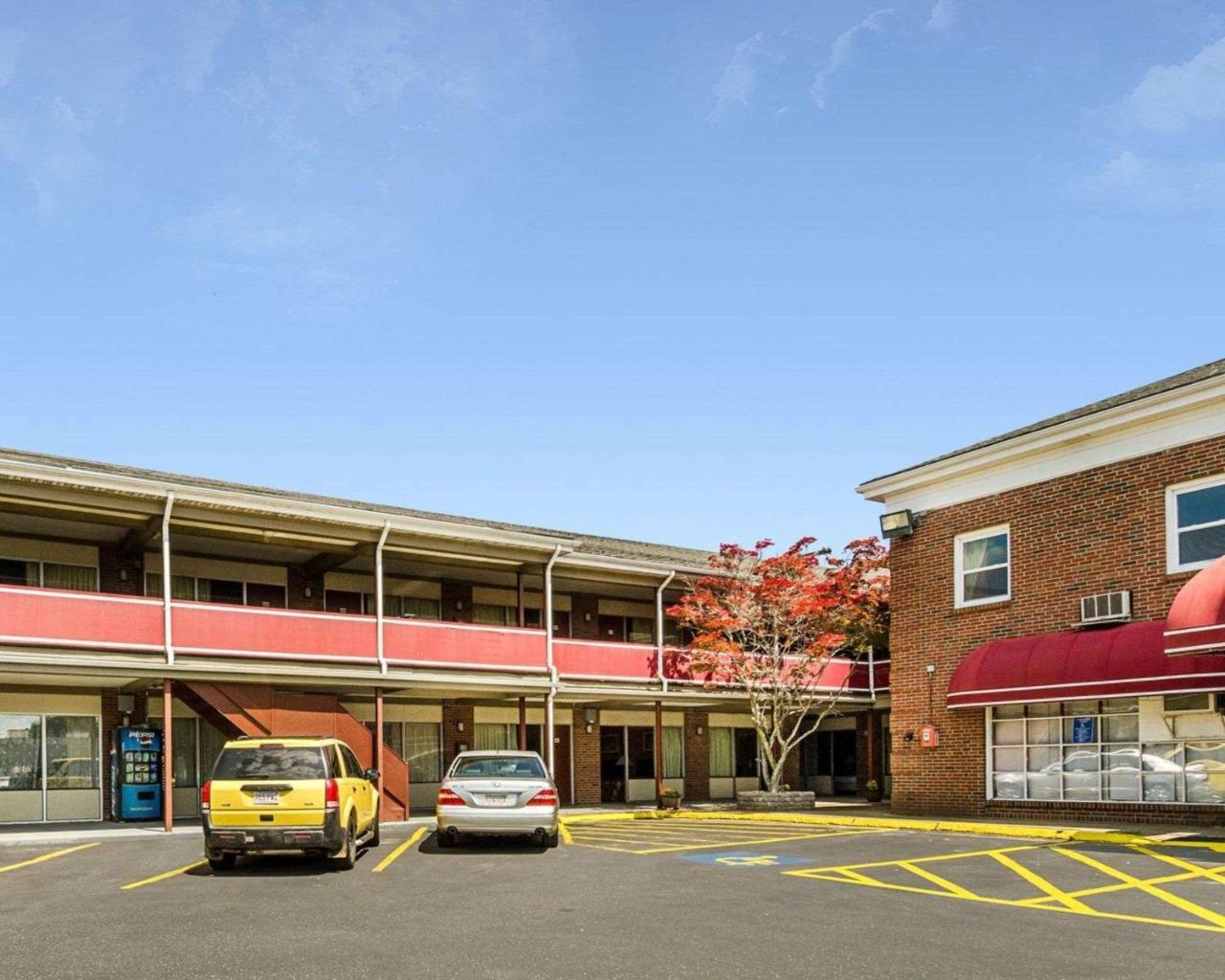 Econolodge Framingham-Boston Eksteriør billede